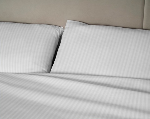 POSZWA HOTELOWA 140X200 BAWEŁNA MEDICAL zakładka